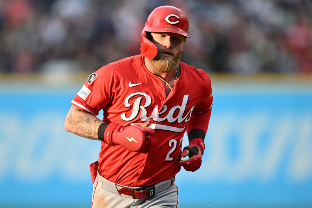 Braves Claim Jake Fraley – MLB Trade Rumors