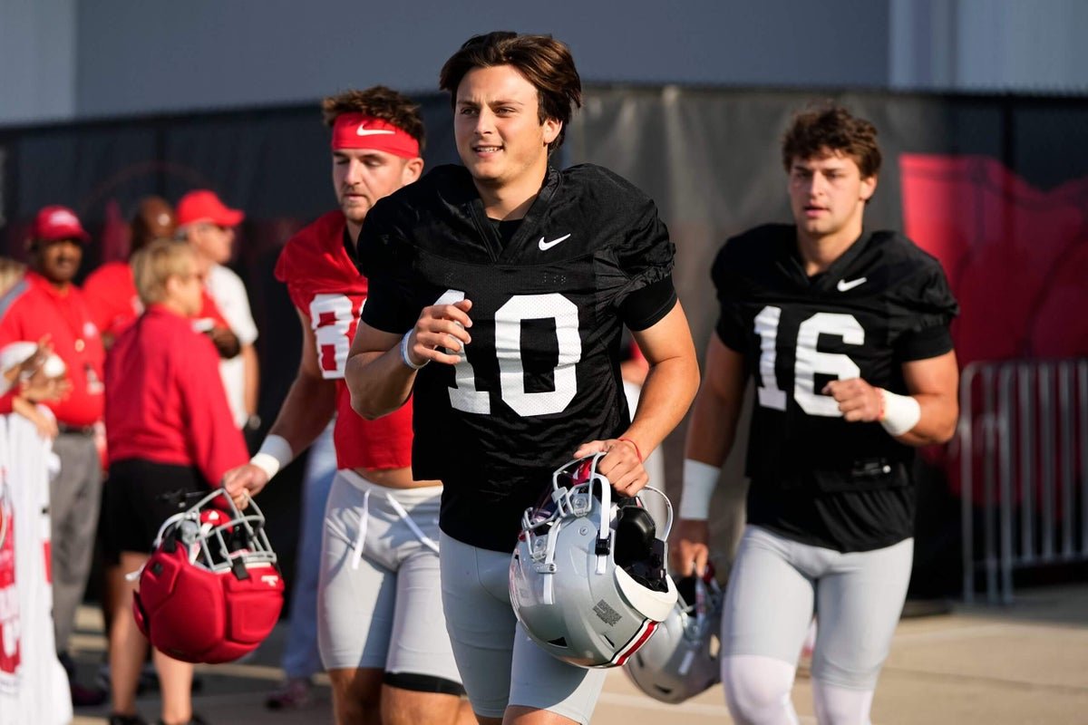 Ohio State names Julian Sayin starting QB ahead of showdown with Arch Manning, Texas