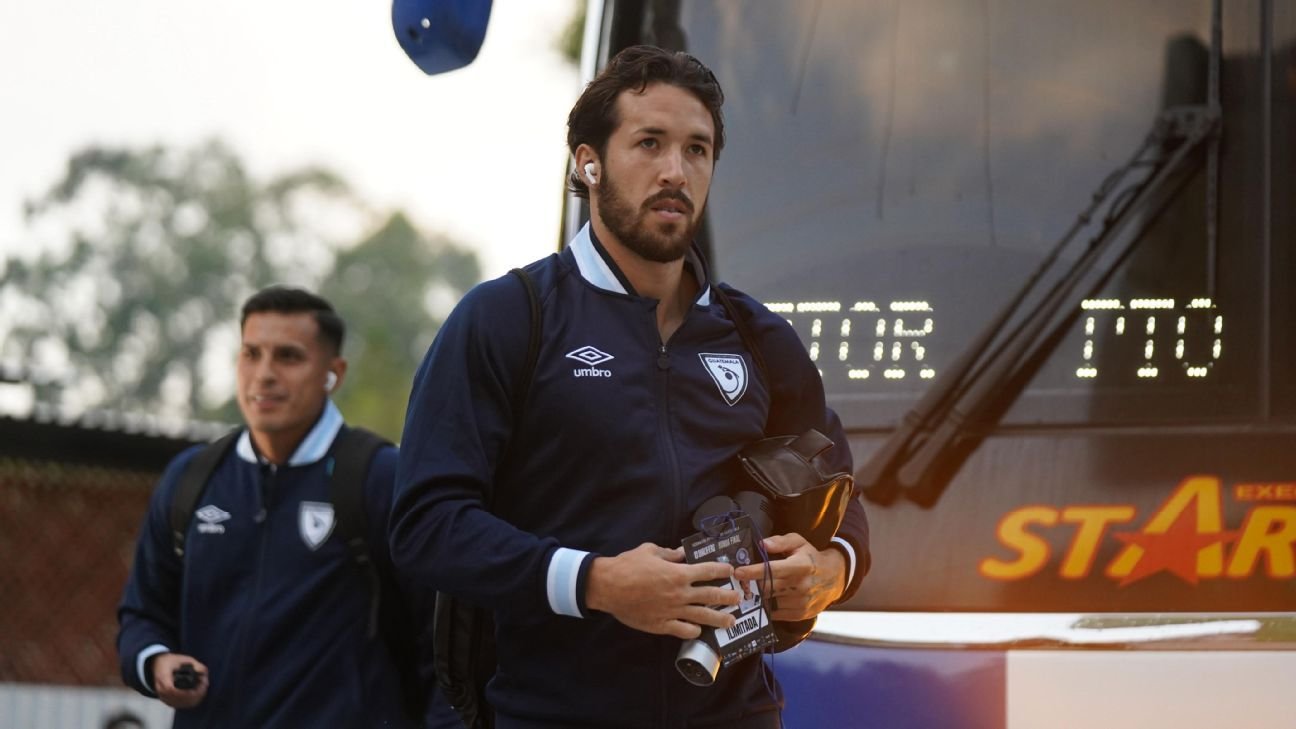 Aaron Herrera se pronuncia y se enfoca en Panamá: “Nunca iba a ser fácil”