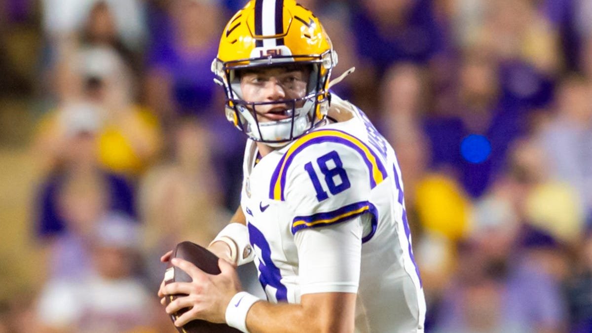 Garrett Nussmeier keeps lead in 2026 NFL Draft QB prospect rankings