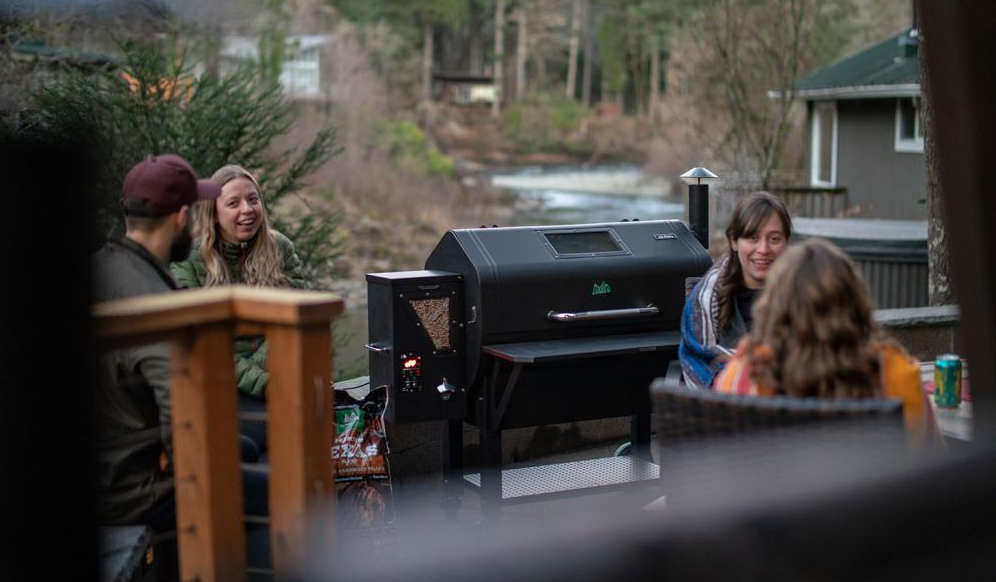 BBQ Mastery Begins Here: Green Mountain Smoker Secrets & Grill Hacks Exposed!