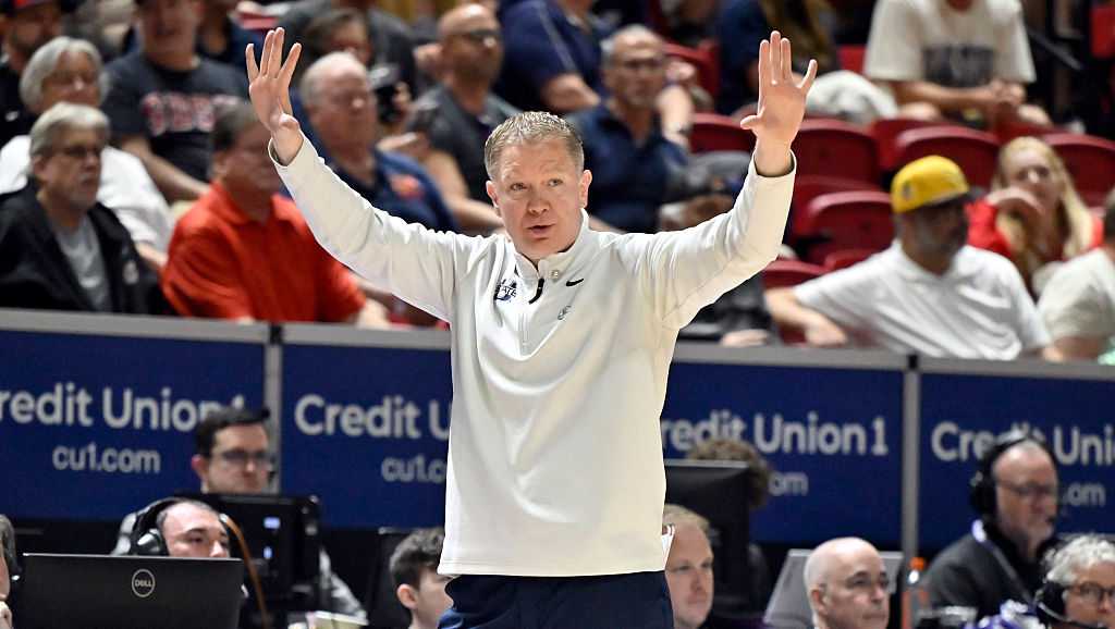 Bearcats set to hire Jerrod Calhoun as next men’s basketball coach