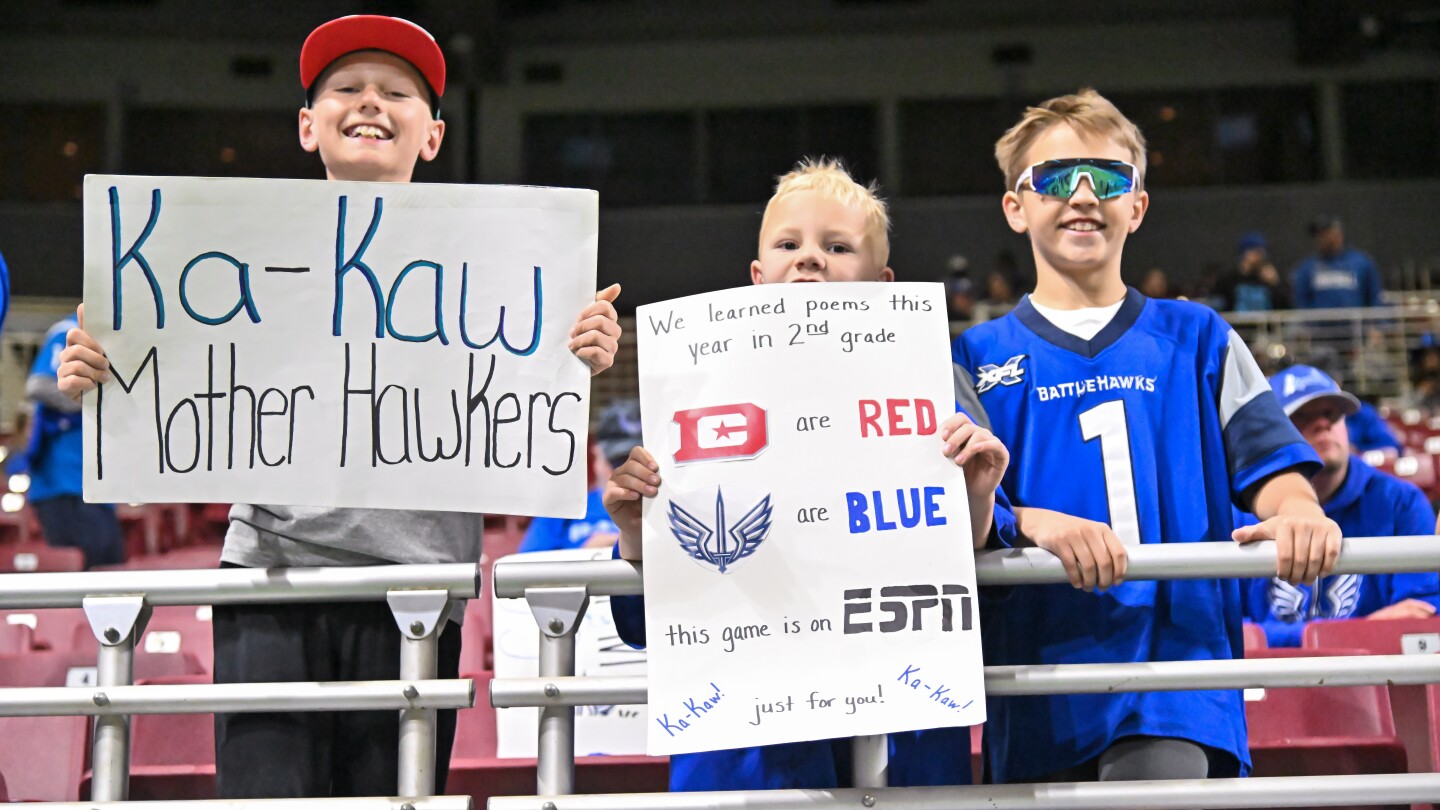 UFL attendance continues to vary sharply among cities