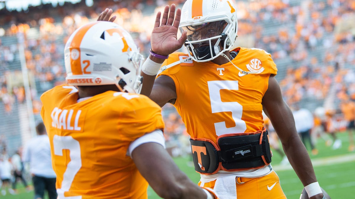 Hendon Hooker, former Vols QB, signing with Tennessee Titans