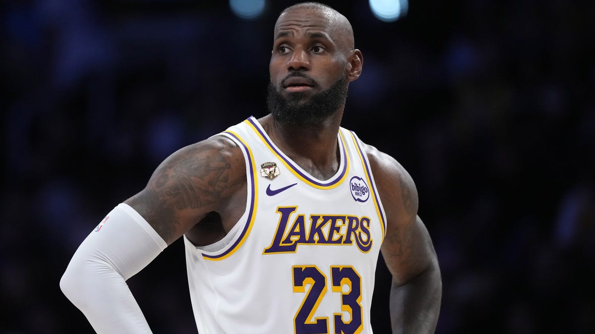 LeBron James is LA’s only hope vs Rockets after Lakers injury updates