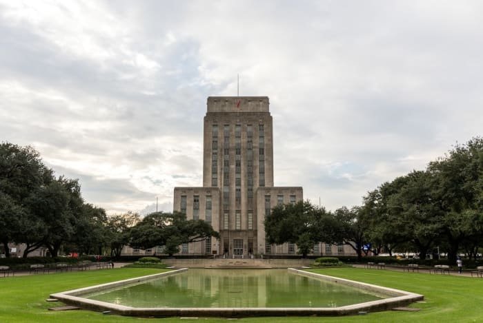Houston City Council approves gutting policy limiting ICE cooperation, civil rights groups say