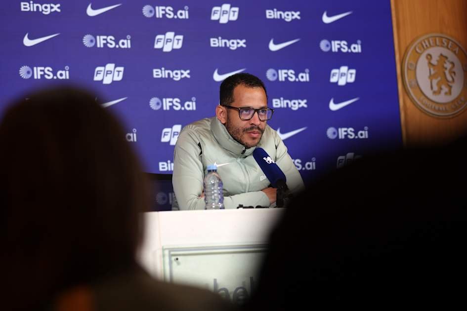 Liam Rosenior delivers the latest Chelsea team news ahead of Brighton | News | Official Site