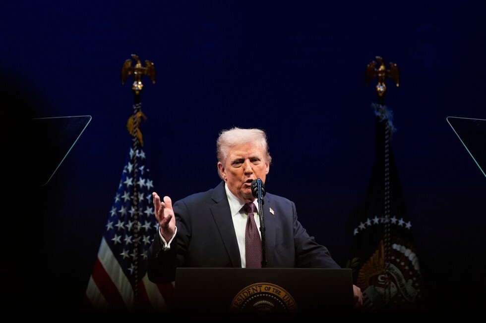 Trump reads Old Testament passage in marathon Bible event