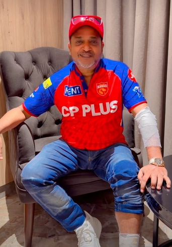 Sajid Khan Says He Escaped Serious Injury After Ball Nearly Hits Him at IPL Match