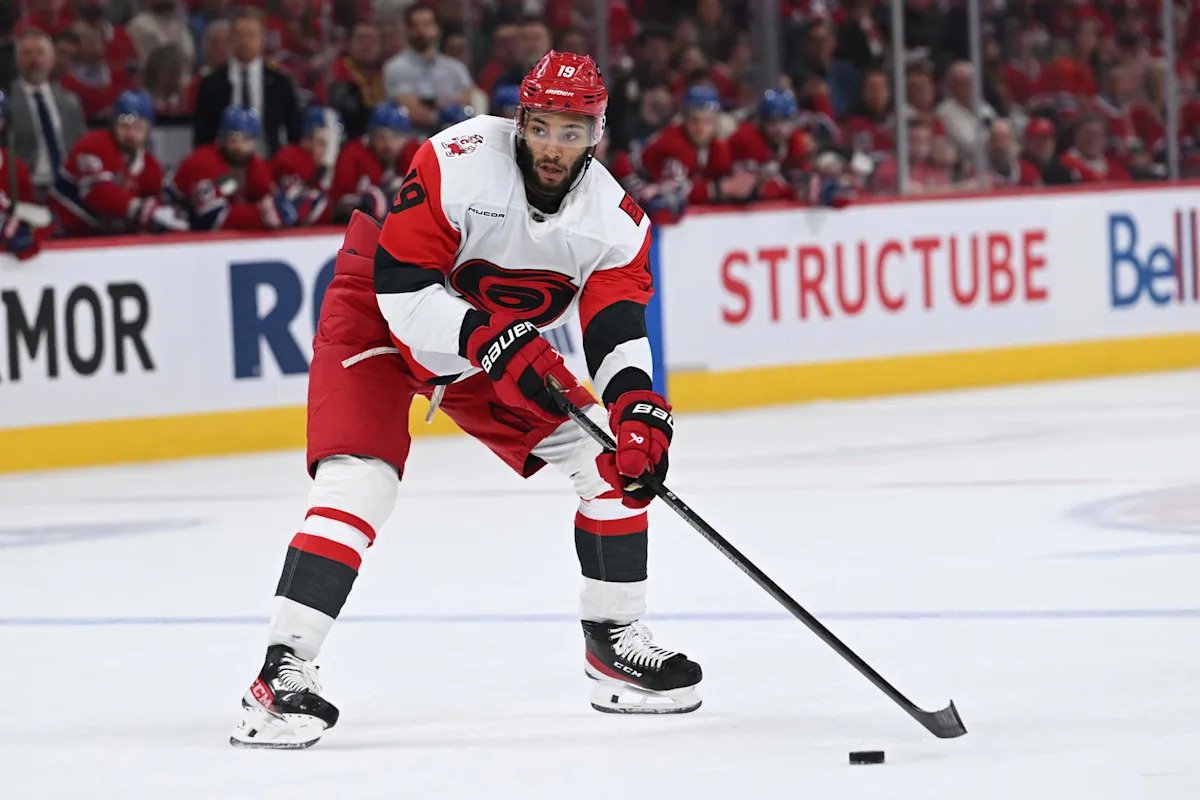 Wayne Gretzky Praises K’Andre Miller As One Of The Best Defensemen In Playoffs