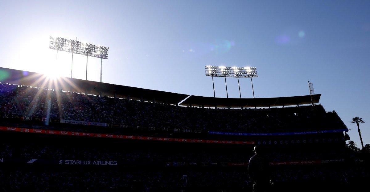 Dodgers-Phillies review: Experience versus youth on the mound
