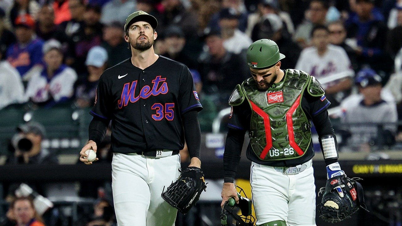 Mets’ Clay Holmes fractures leg after getting hit by 111 mph line drive