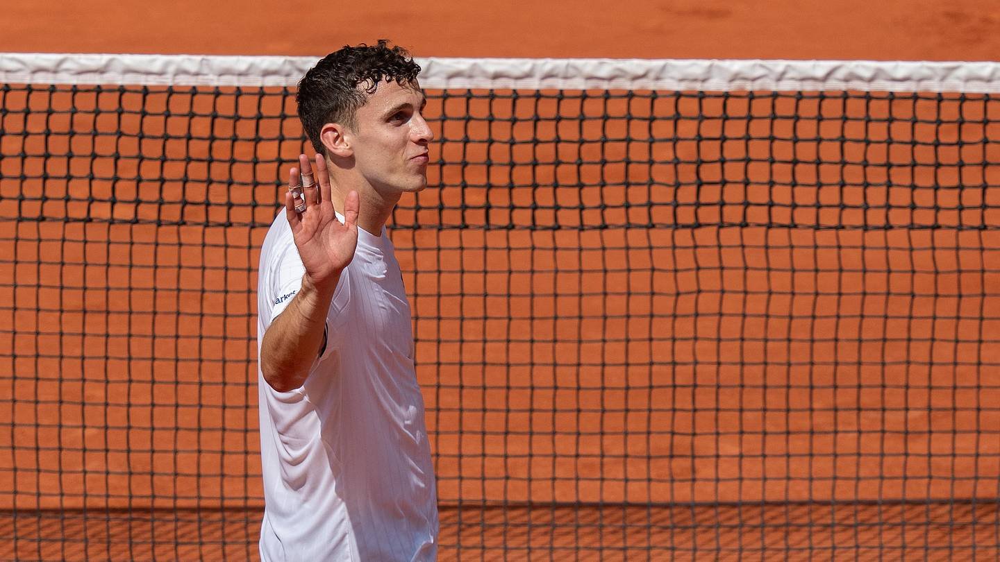 Juan Manuel Cerundolo vs. Matteo Berrettini Prediction, Odds for French Open Round 4
