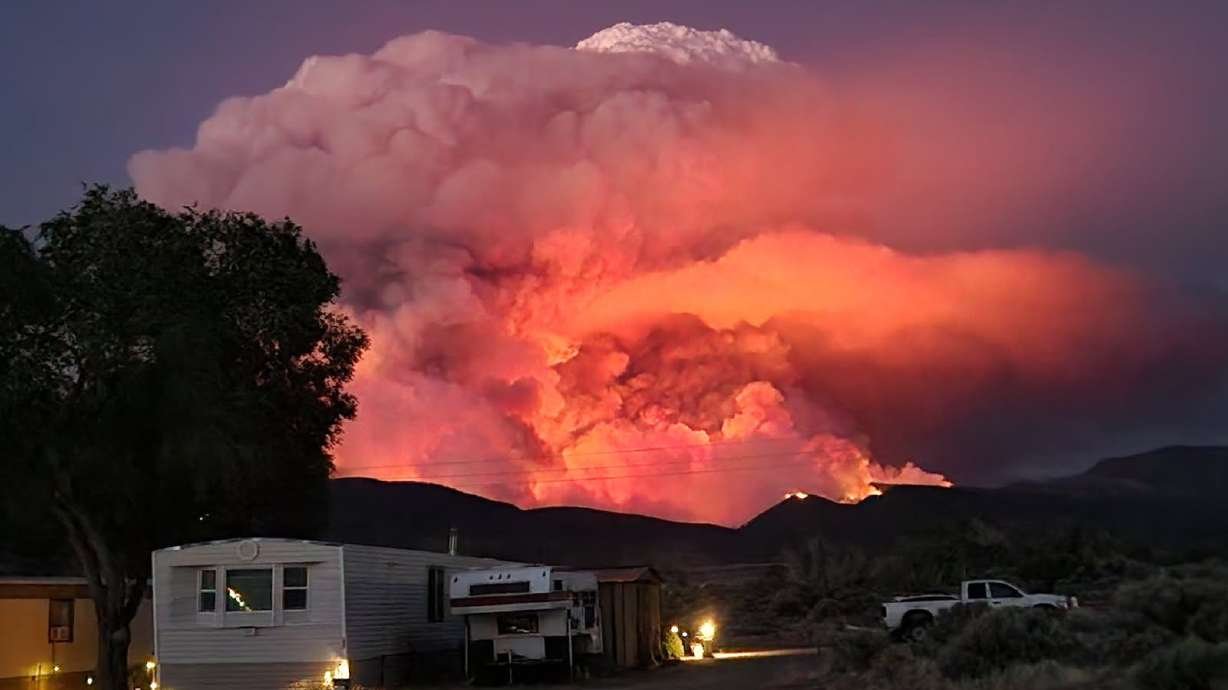 Fast-moving wildfire in central Utah consumes 10,000 acres in hours Monday