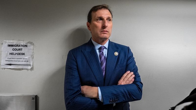 Rep. Dan Goldman addresses Brooklyn coffee shop banning him over his views on Israel