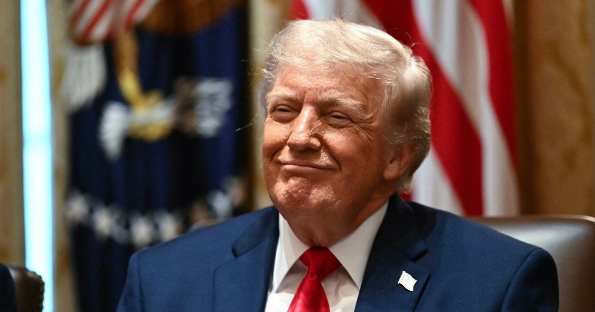 Amid war, inflation and sinking approval ratings, Trump takes comfort in giving Washington a face-lift