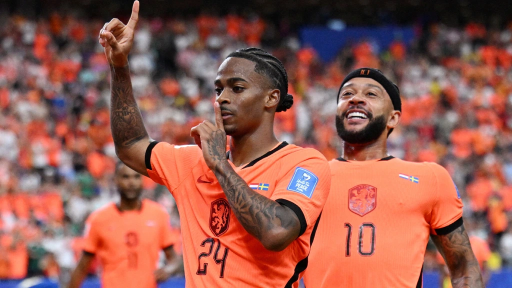 Summerville zet kers op de taart met fraaie 5-1 tegen Zweden • Brobbey en Gakpo scoren twee keer