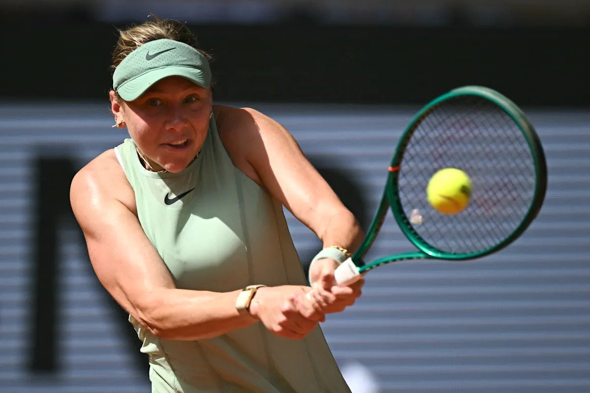 Amanda Anisimova suffers third-round upset vs. Diane Parry in French Open