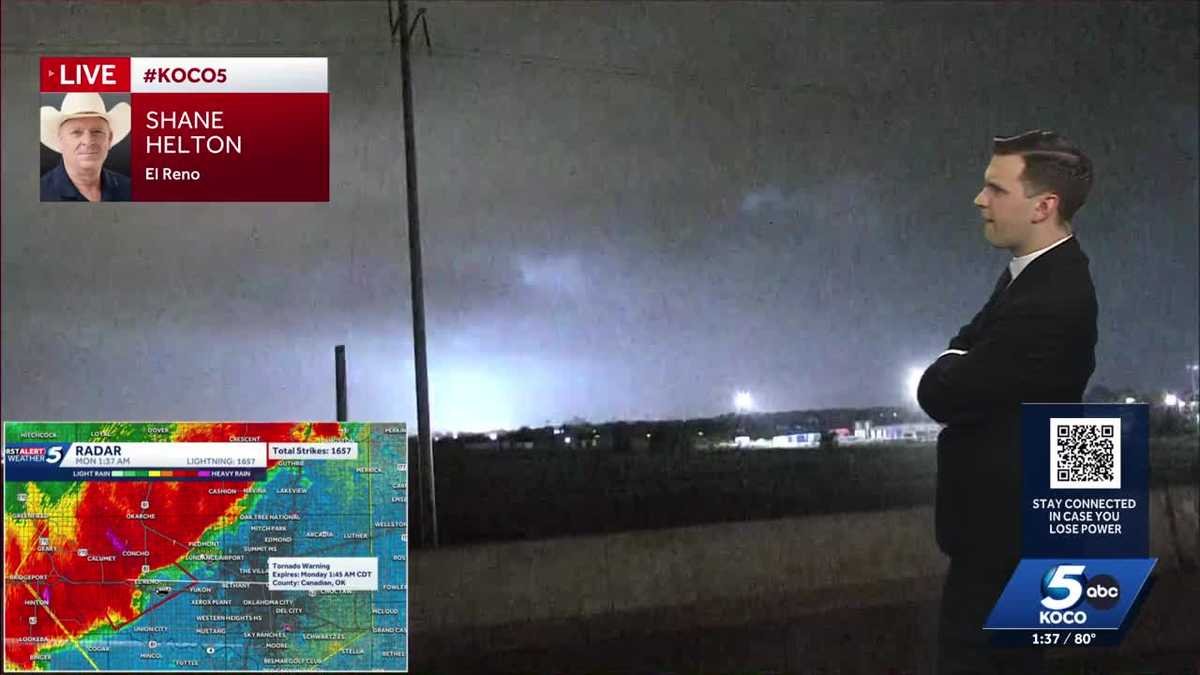 Dangerously strong winds cause power flashes in OKC metro