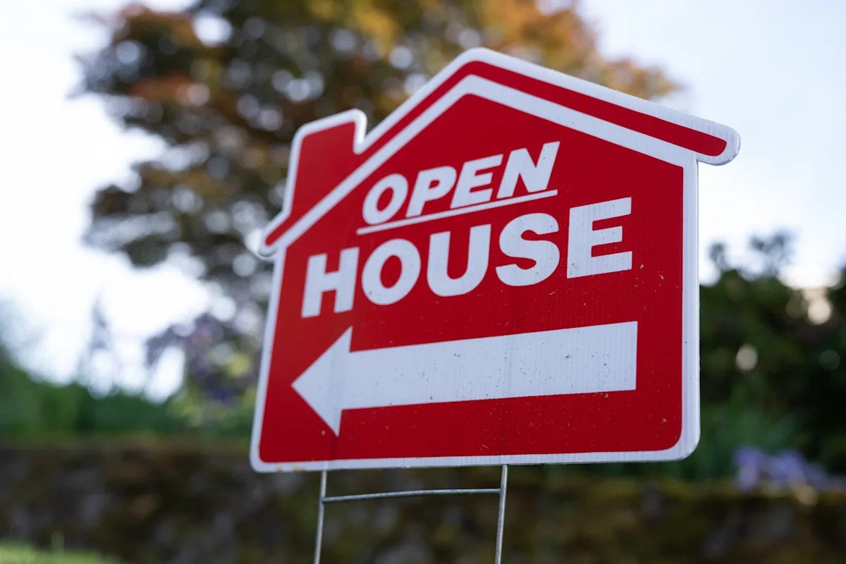 Mortgage and refinance interest rates today