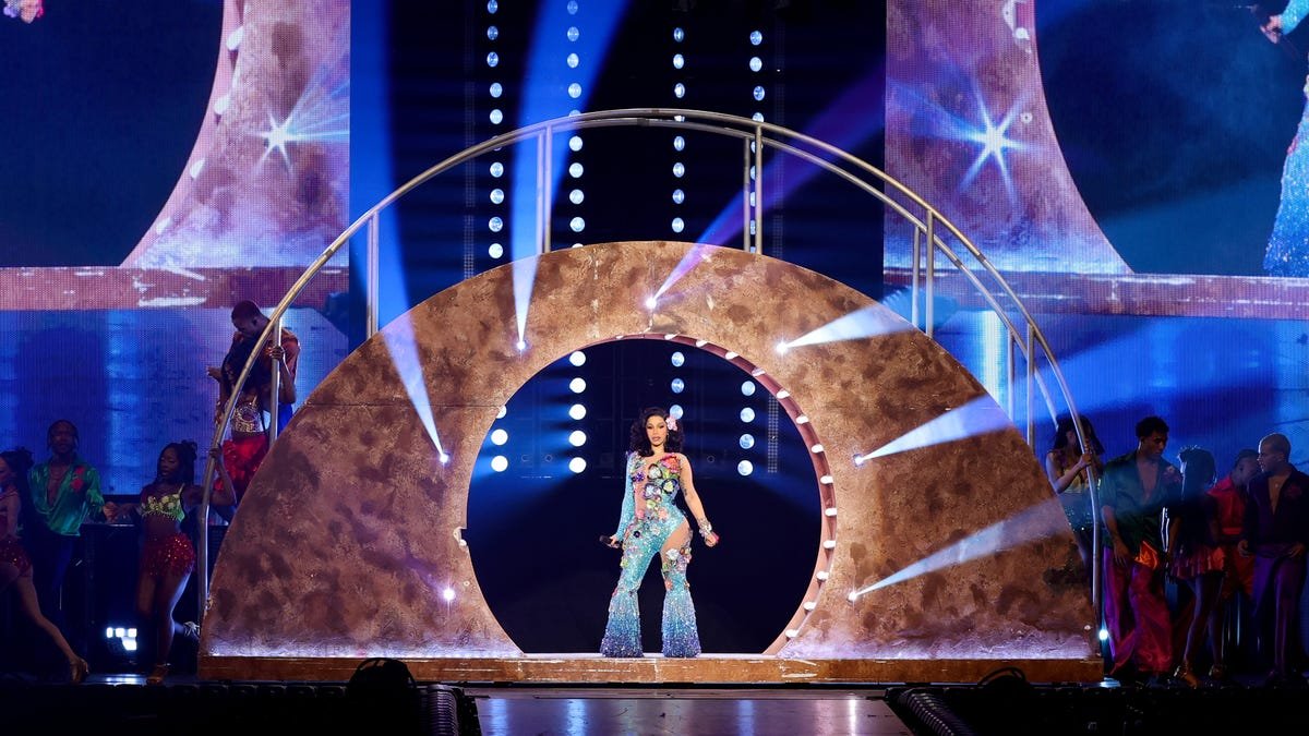 Cardi B set for Knicks vs Spurs NBA Finals Game 3 halftime show at MSG