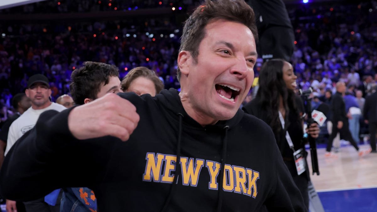 Knicks, Jimmy Fallon celebrate NBA title on Monday’s ‘Tonight Show’