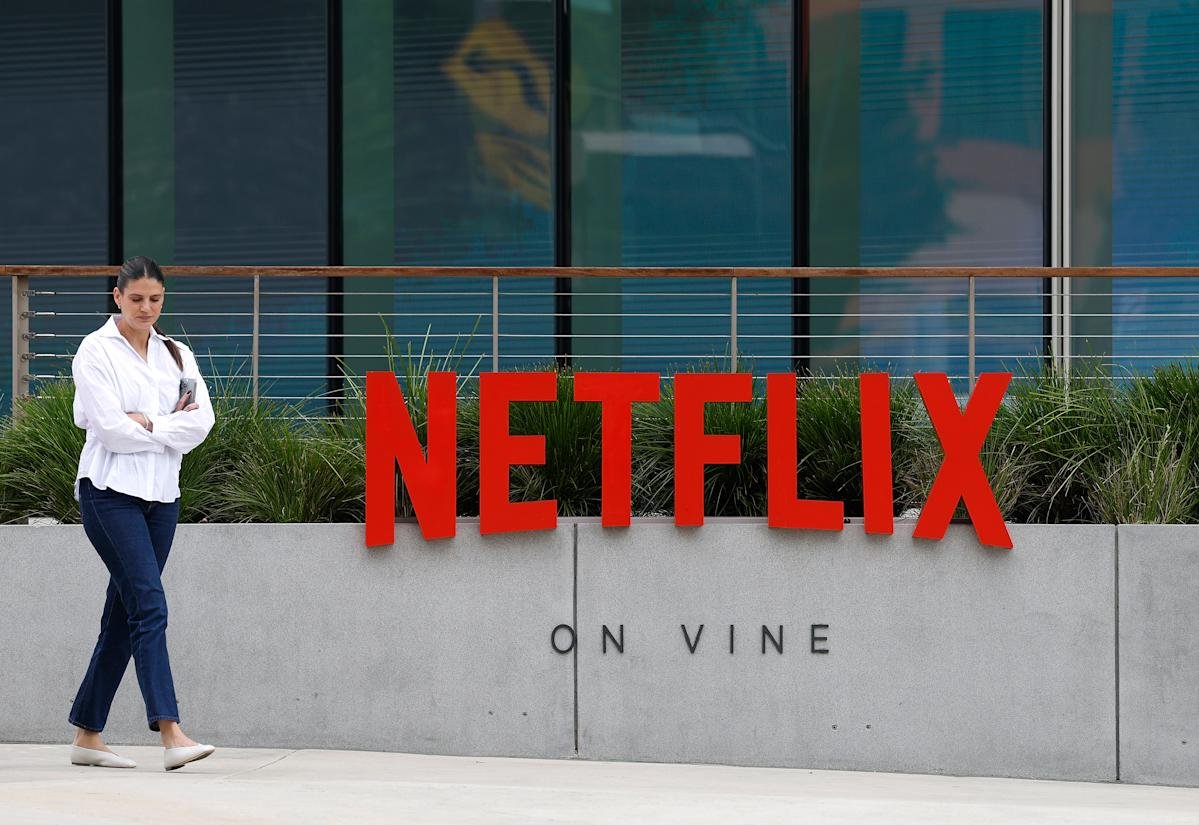 Netflix’s stock slide is getting worse