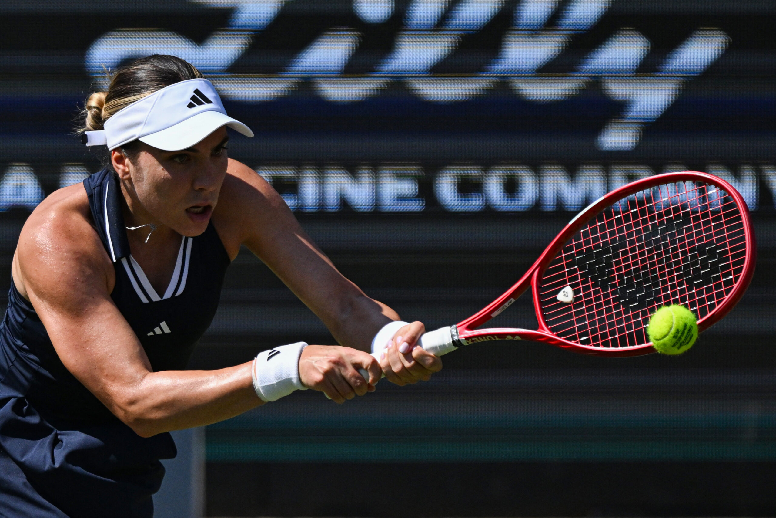 Qualifier Ruse upsets Navarro to reach Bad Homburg semifinals
