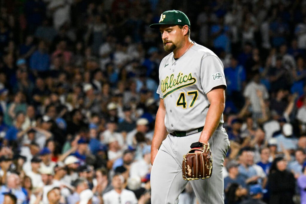 Brewers Acquire Joel Kuhnel From Athletics