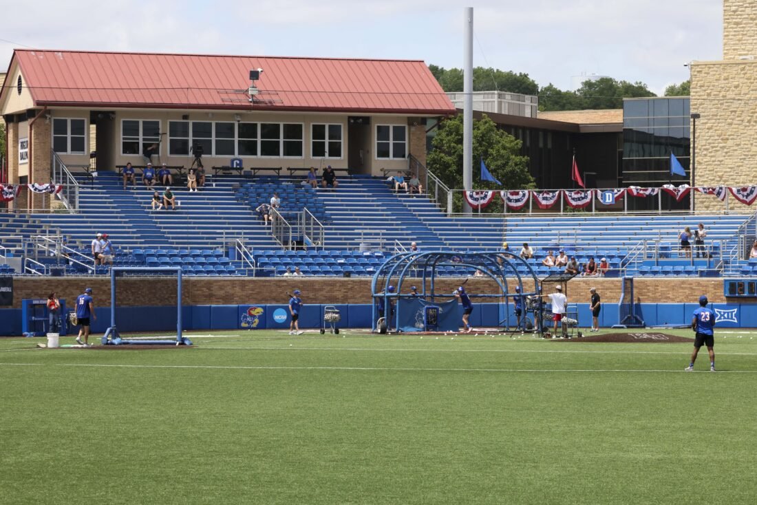 Lawrence Super Regional: KU welcomes OU for best-of-3 with World Series berth at stake | News, Sports, Jobs