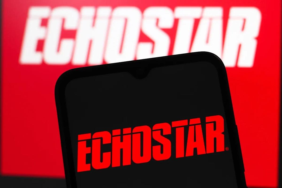 SATS Clocks Best Day This Year As EchoStar’s SpaceX Stake Takes Center Stage
