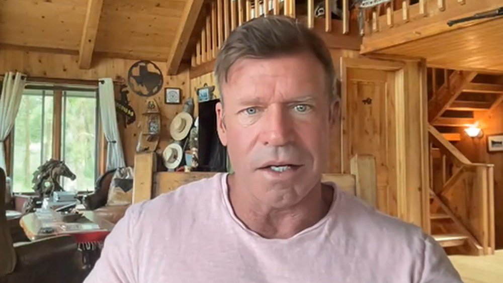 Taylor Sheridan Rips Studio Execs and Doesn’t Want Emmys