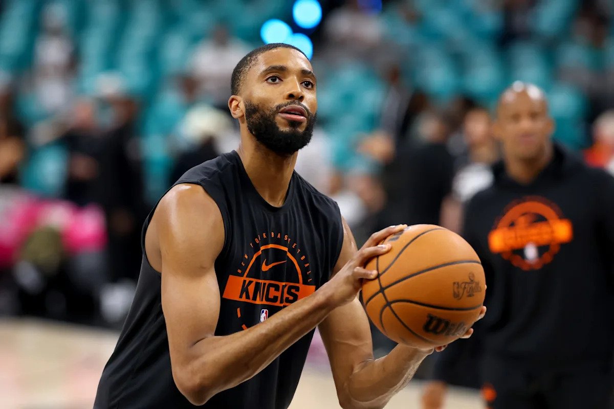 Knicks Star Mikal Bridges Says He Will ‘Never Forget’ This Kendrick Lamar Album for Getting Him Through a Tough Time