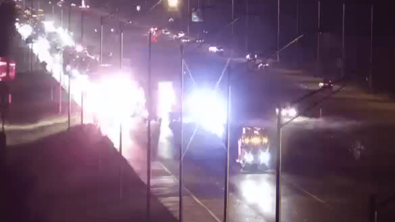 Crash closes all lanes on I-95 North near Kanner Highway in Martin County