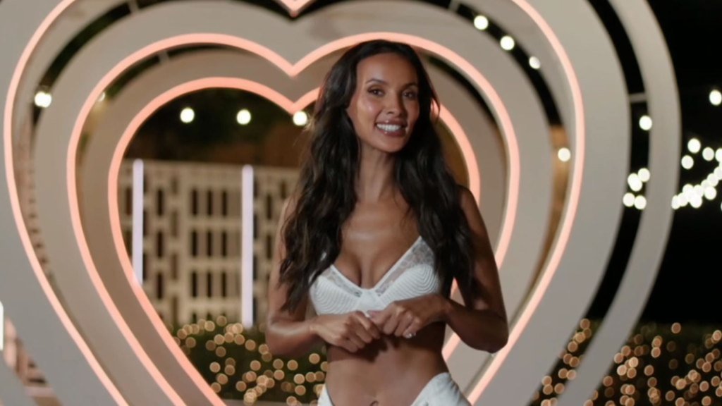 ‘Love Island UK’ Season 13 Couples Photos After Day 1