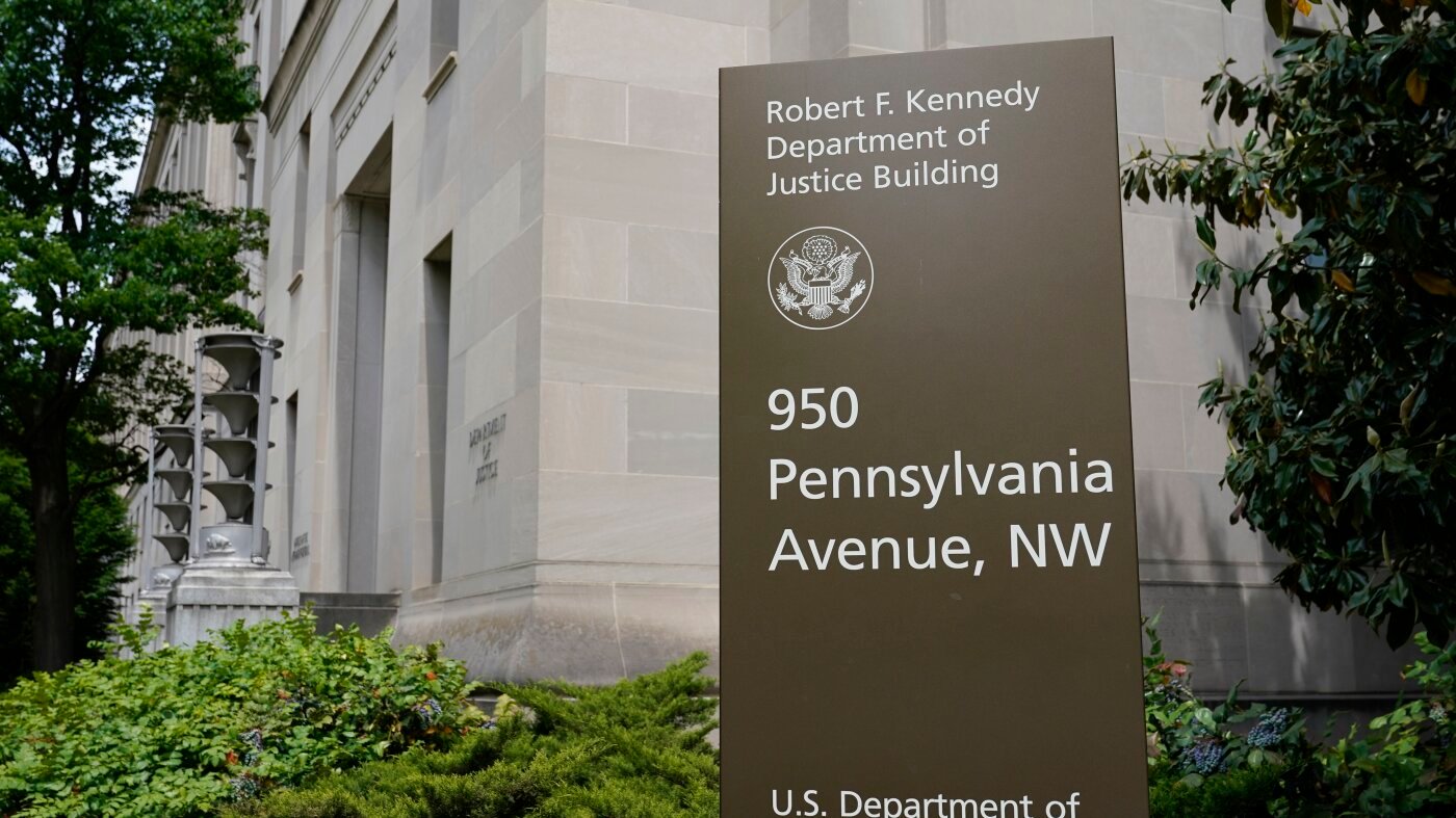 Disability advocates say DOJ memo threatens community-based care : NPR