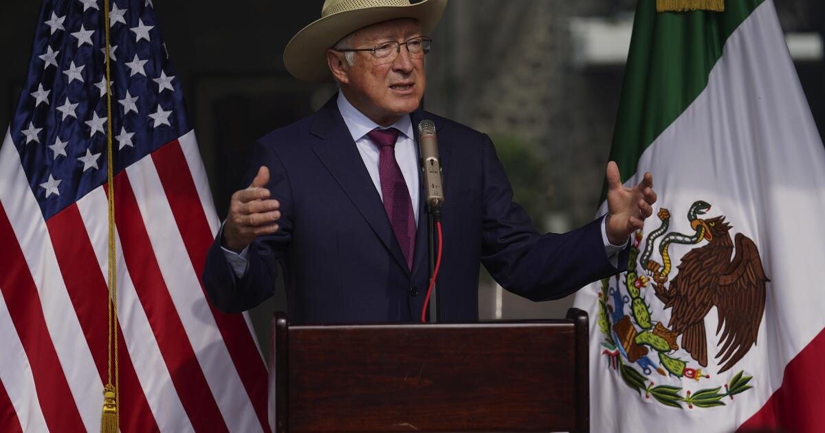 Ex-U.S. ambassador says Mexico’s former president feared Sinaloa boss would expose corrupt officials