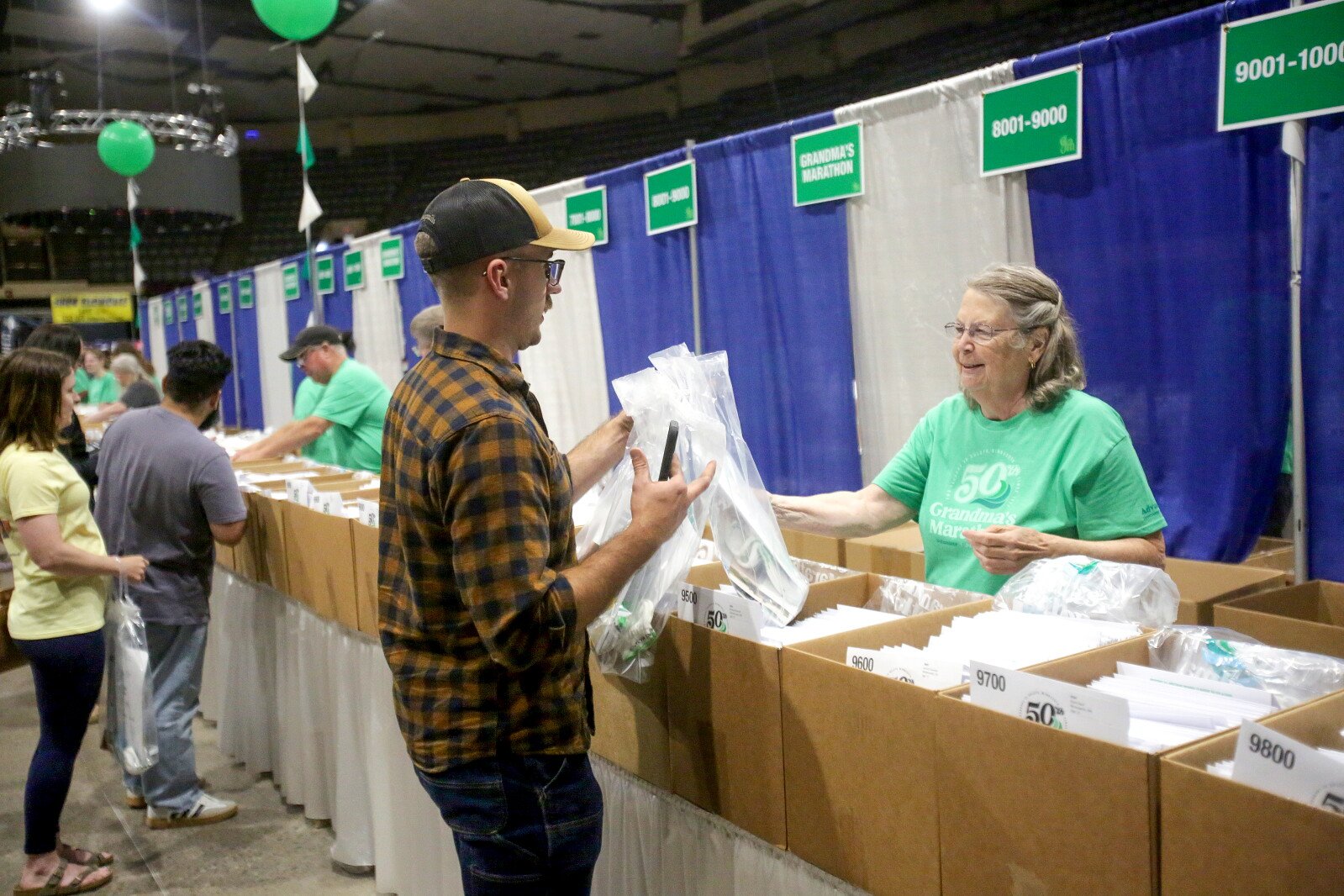 Photos and video: Grandma’s expo excitement at the DECC – Duluth News Tribune
