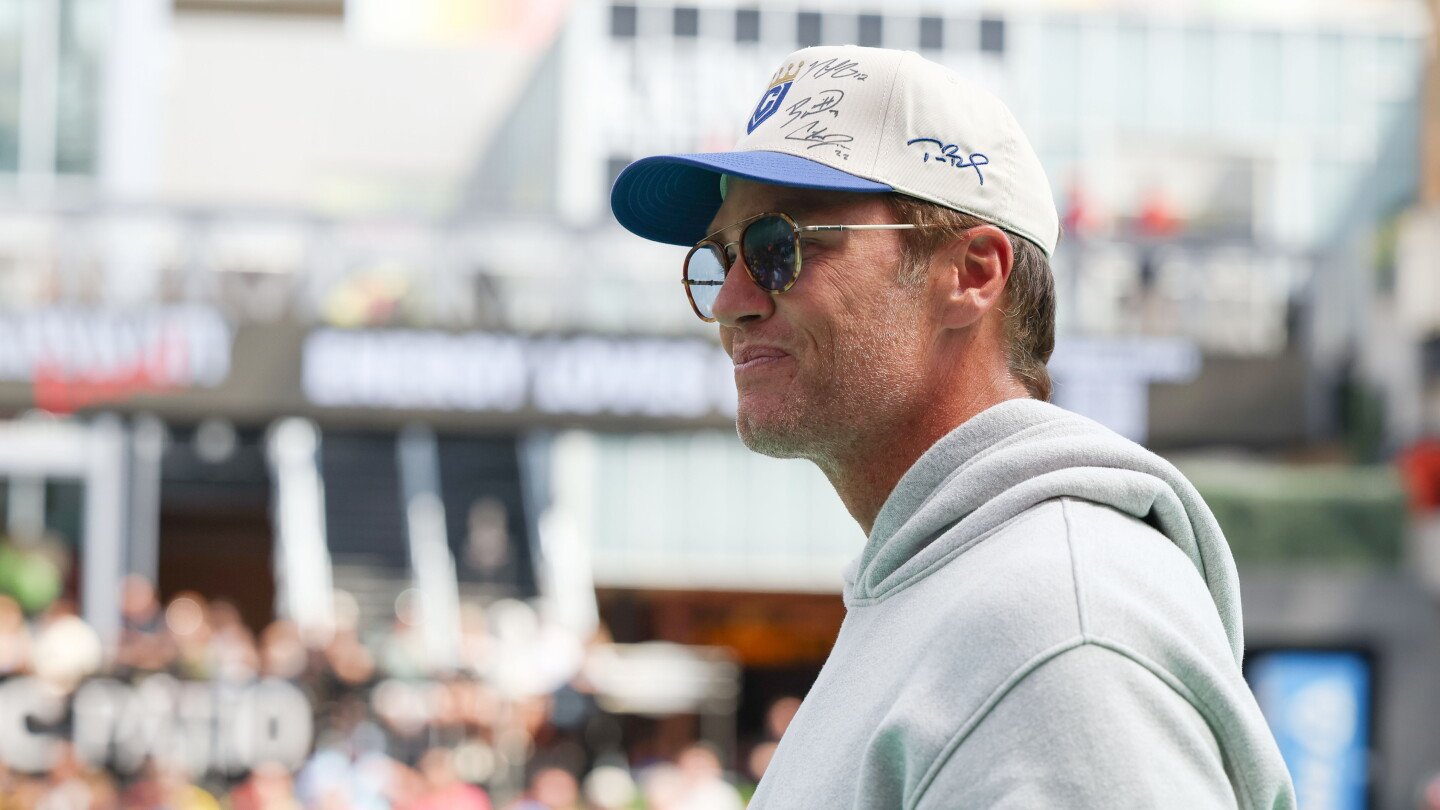 Raiders minority owner Tom Brady bashes the NFL’s fine system for on-field “mistakes”