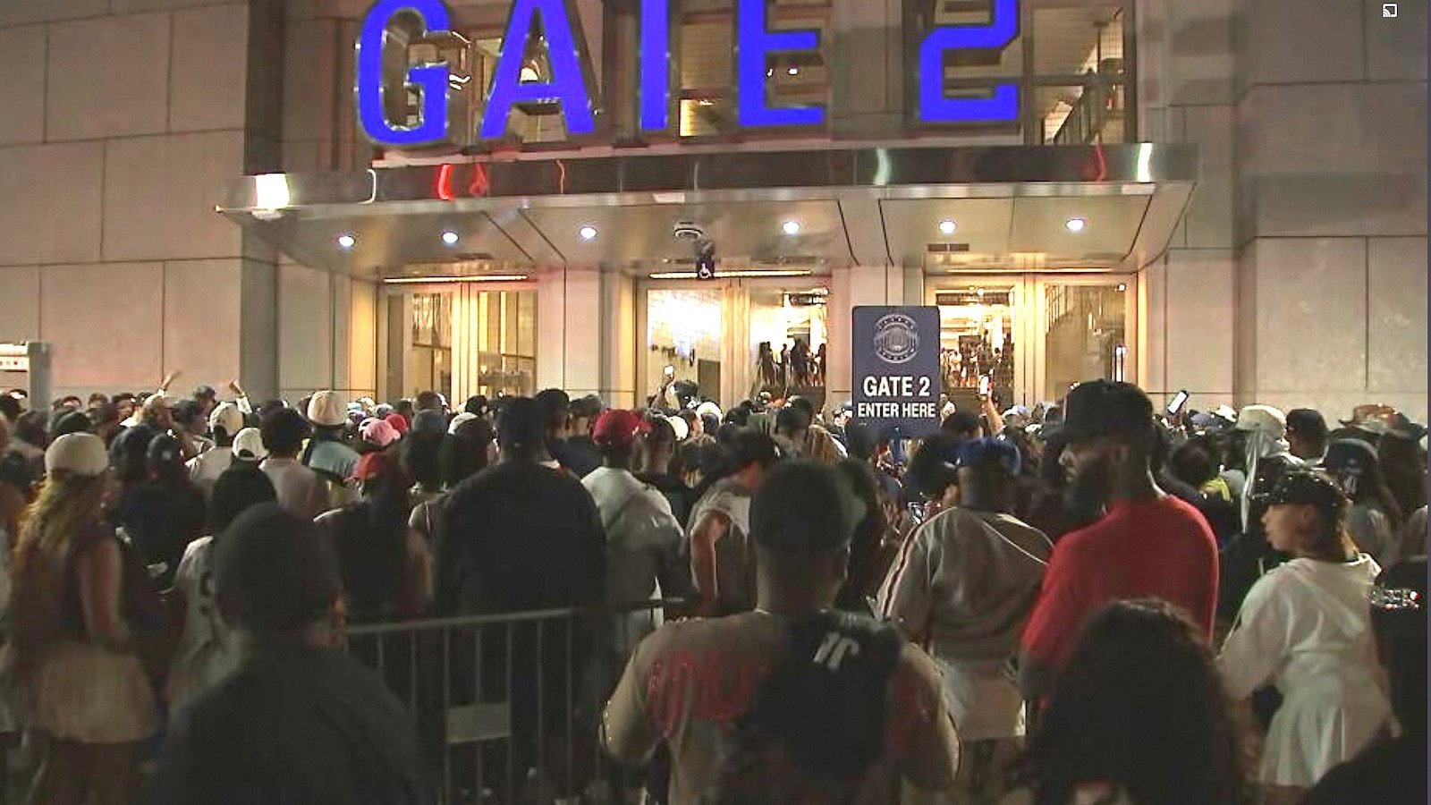 Chaos at Jay-Z concert puts Yankee Stadium on lockdown