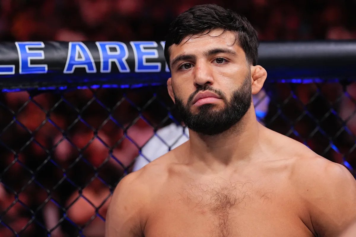 RAF 11 live results, round-by-round updates for Arman Tsarukyan vs. Colby Covington wrestling card