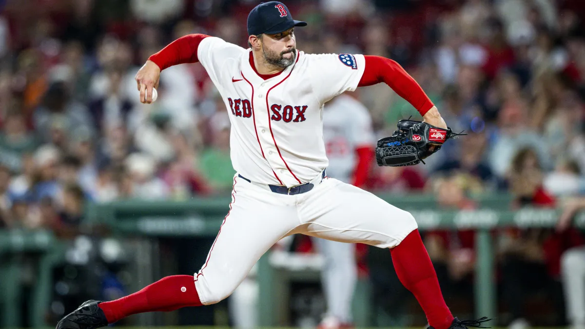 Red Sox Release Catcher to Make Room for Tommy Kahnle
