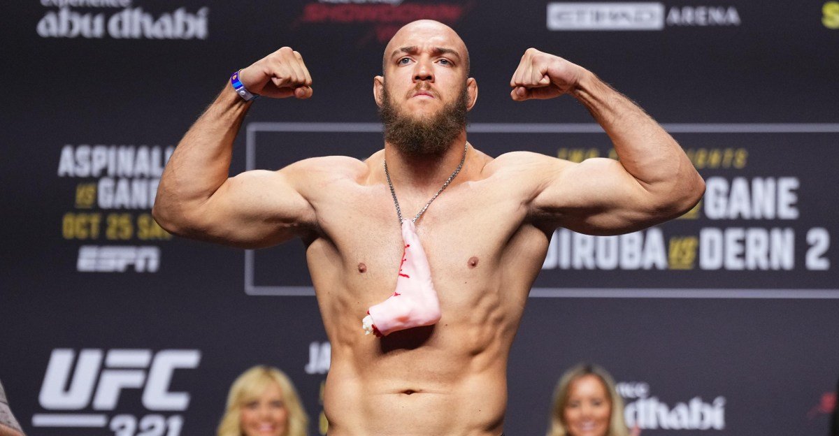 Valter Walker hopes to renegotiate contract with UFC Abu Dhabi win: ‘I’m not stupid’ to fight ranked heavyweights ‘for peanuts’