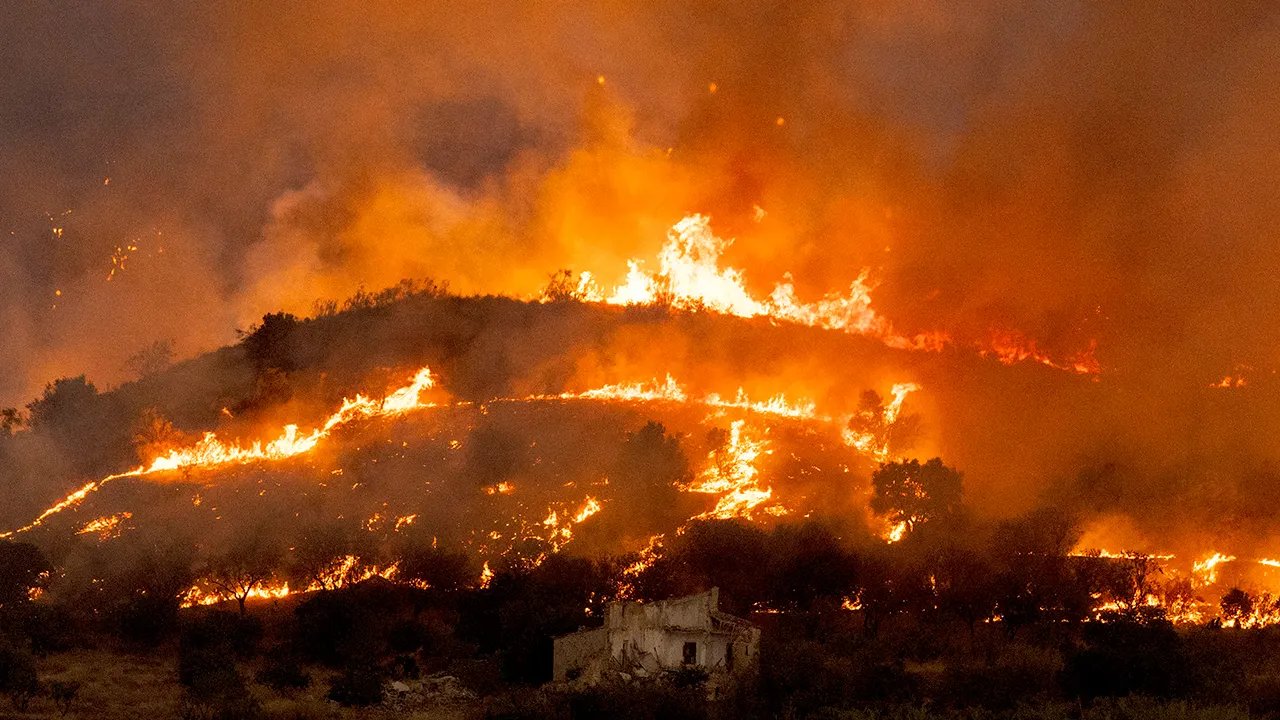 Europe’s fires expose the dangerous mix fueling this summer’s wildfire crisis