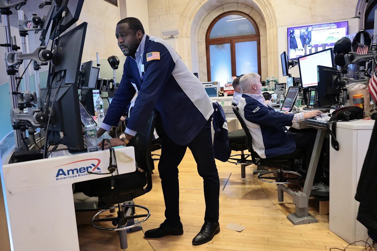 Dow, S&P 500, Nasdaq futures mixed as traders lift Fed rate hike bets ahead of key inflation data
