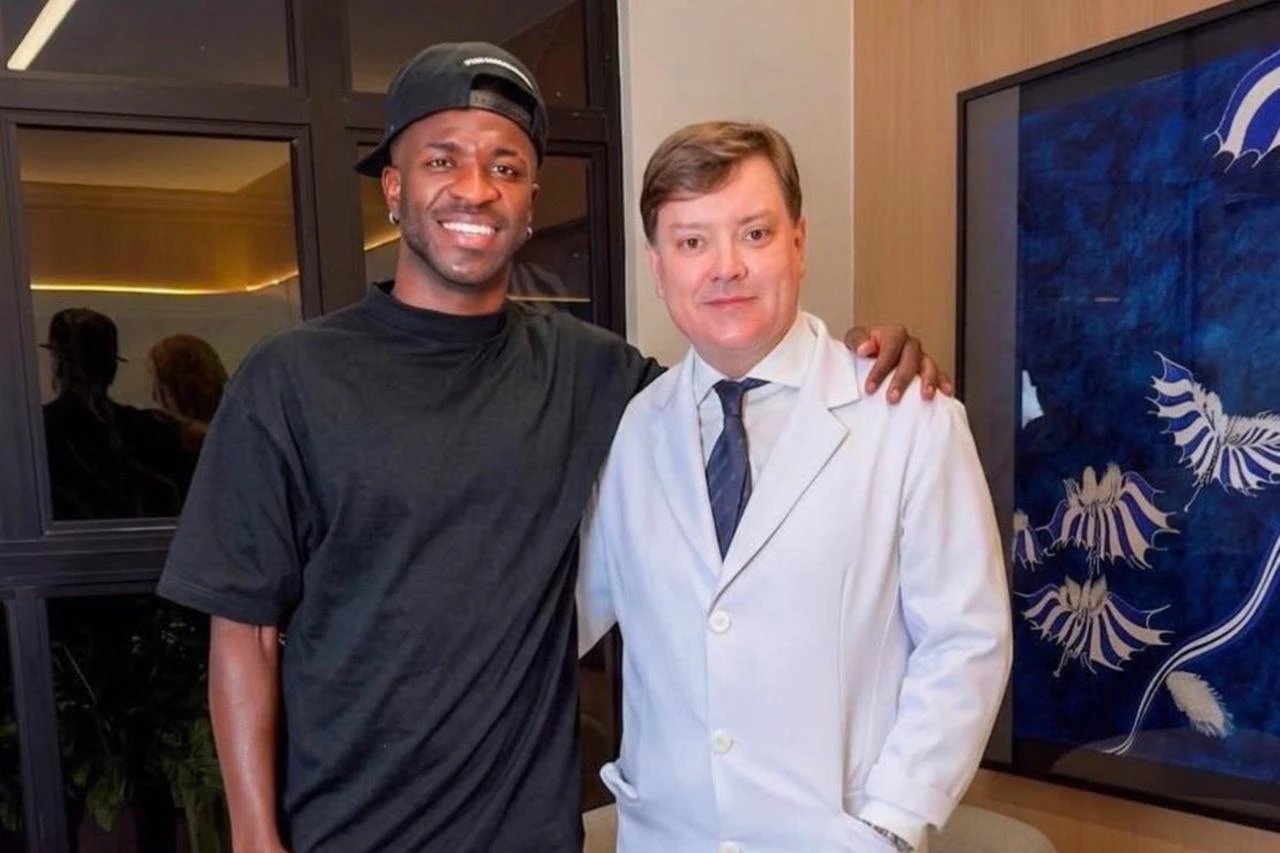 Vinicius Junior appears with facial changes after Brazil’s World Cup exit