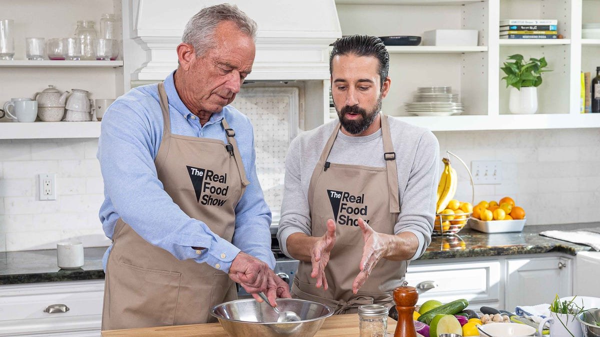 RFK Jr. hosting new cooking show with celebrity chefs, easy meals