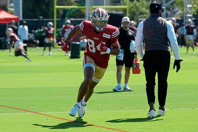 Steelers claim receiver, tight end off waivers